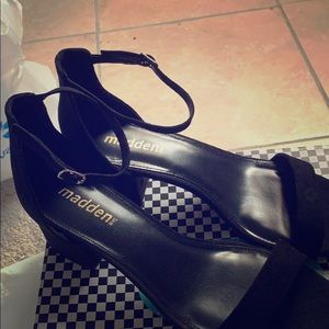 Sandal heels size 9.5